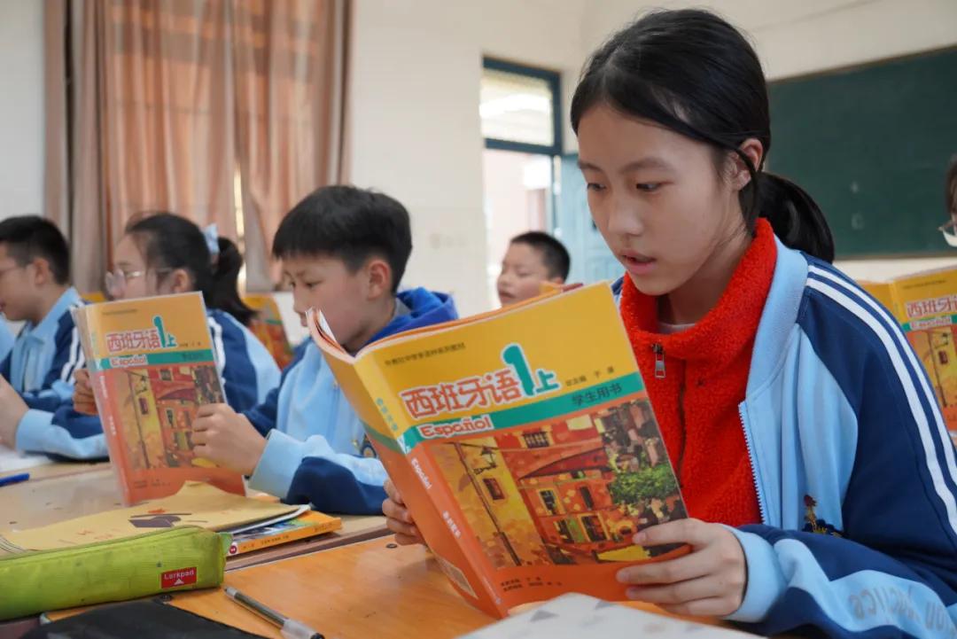 洛阳市外国语学校招生,洛阳外国语小学入学条件