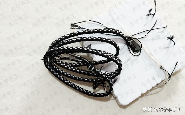 方形盘编器编手机挂绳,盘编手机挂绳编织教程