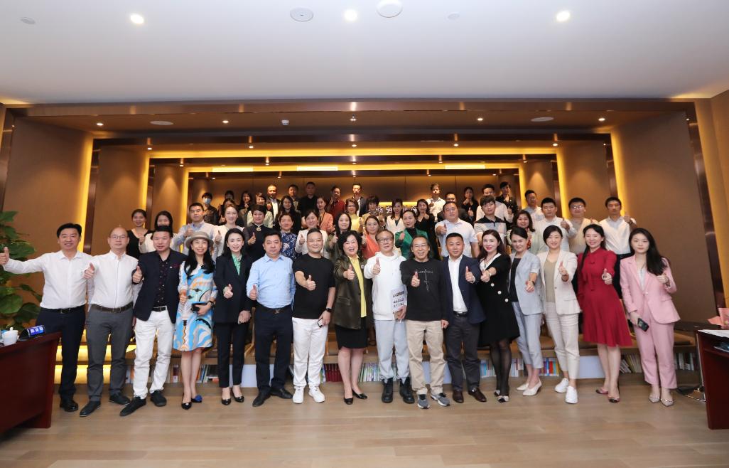 深商半月谈|王佑贵、田地的深圳情怀,续写春天的故事