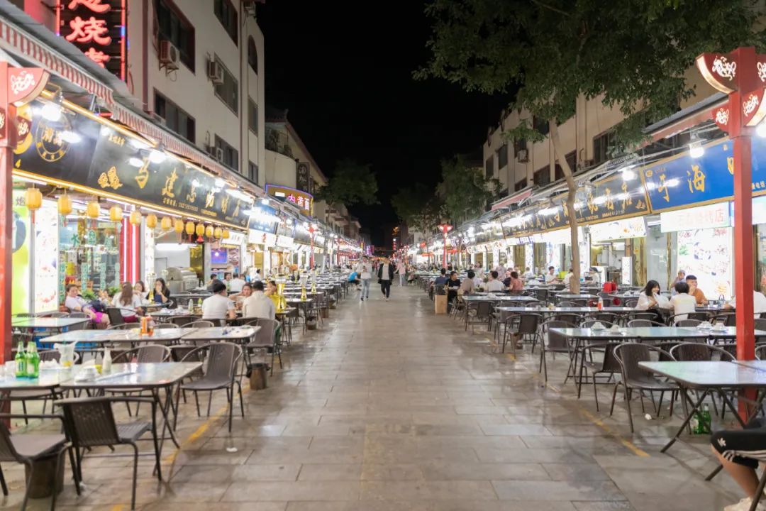 敦煌为什么会是佛教圣地,敦煌为什么能闻名世界