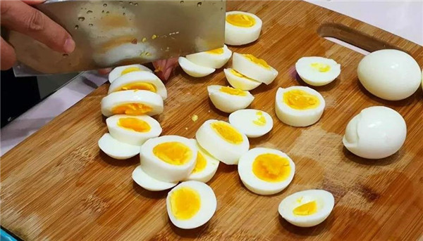 炒菜太咸了该加糖还是加醋来掩盖,炒菜咸了加醋味会变淡吗