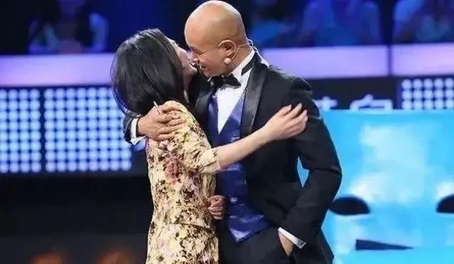 乐嘉被问为何离开非诚勿扰,乐嘉怎么离开非诚勿扰了