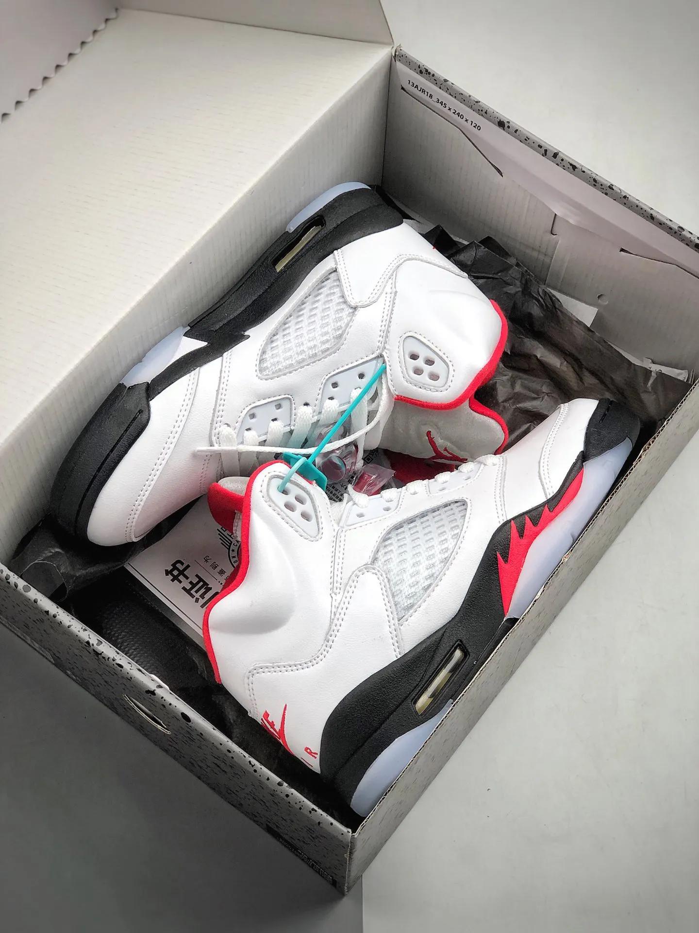 乔丹颜值最高球鞋aj5,耐克飞人乔丹系列篮球aj5