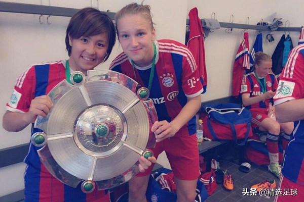 足坛十大女人最爱的球员,足坛历史十大女足球明星