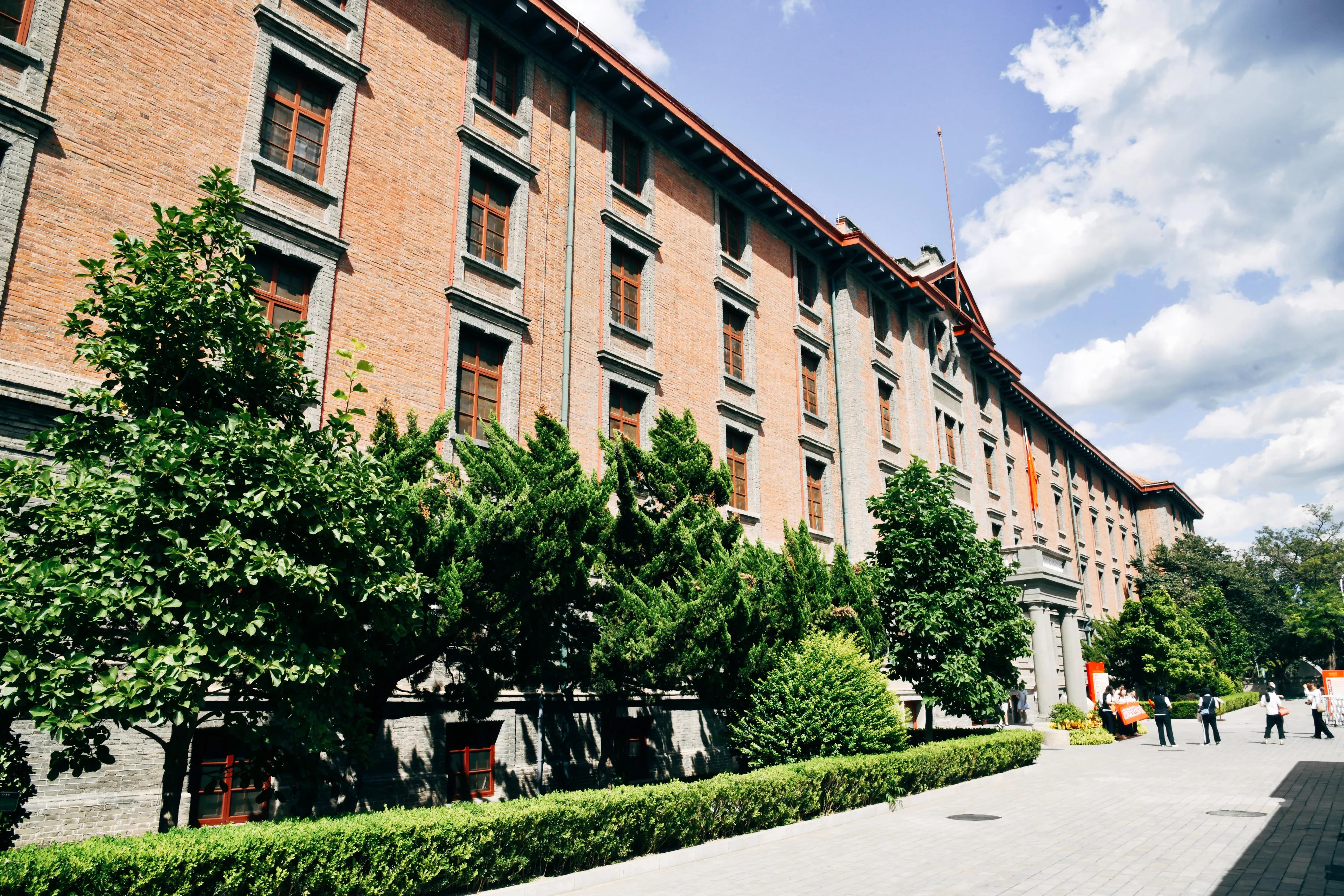 武汉大学中国最美学校,最美校园武汉大学