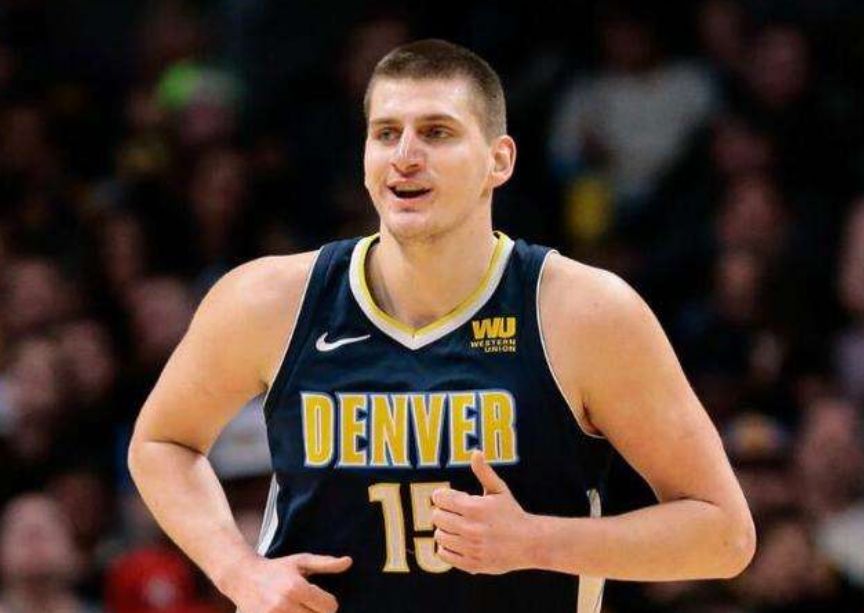 我们应该如何围绕身处2020年的乔丹，打造冠军团队？