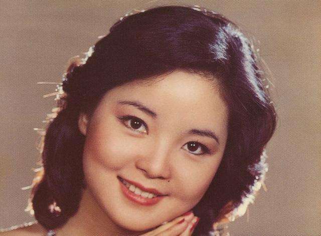 王菲是爱自己的还是爱别人的,王菲明天你是否依然爱我视频