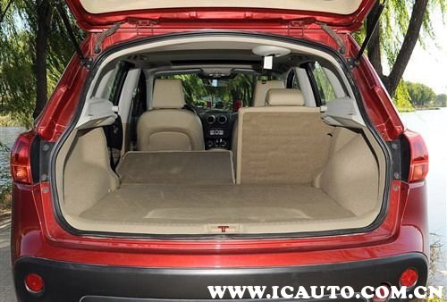 车钥匙锁后备箱怎么办现代,车钥匙锁车里怎么办后备箱能打开