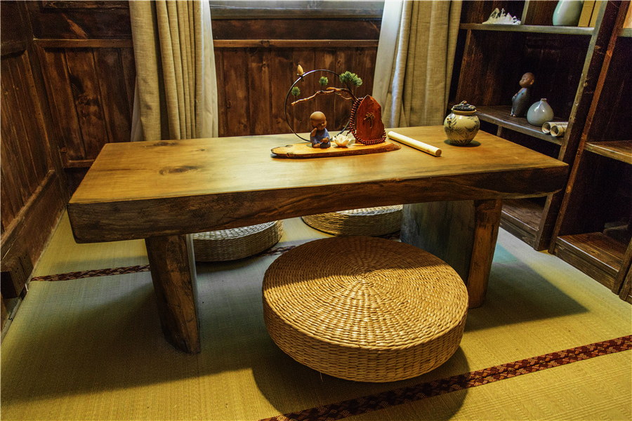 做旧家具,做民宿家具的一般用什么木头做