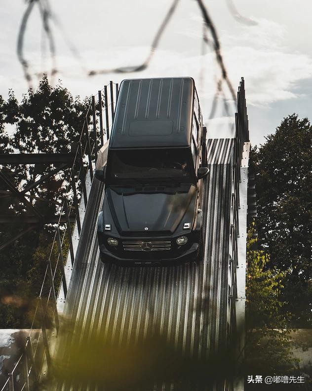 最新款乌尼莫克越野性能如何,最新款乌尼莫克越野车