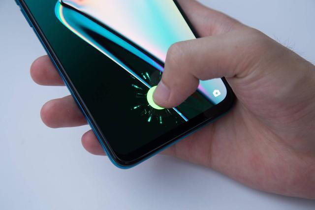 侧边指纹解锁与屏幕指纹解锁,指纹解锁不一样内容不同的手机