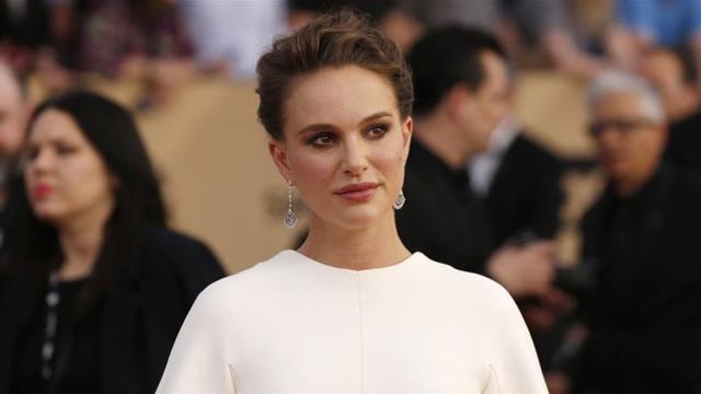 好莱坞最美的10双绿眼睛,好莱坞绝世容颜变化