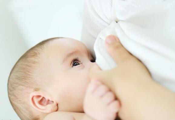 宝妈气血不足影响母乳分泌，哺乳妈妈这样做，母乳丰富宝宝也开心
