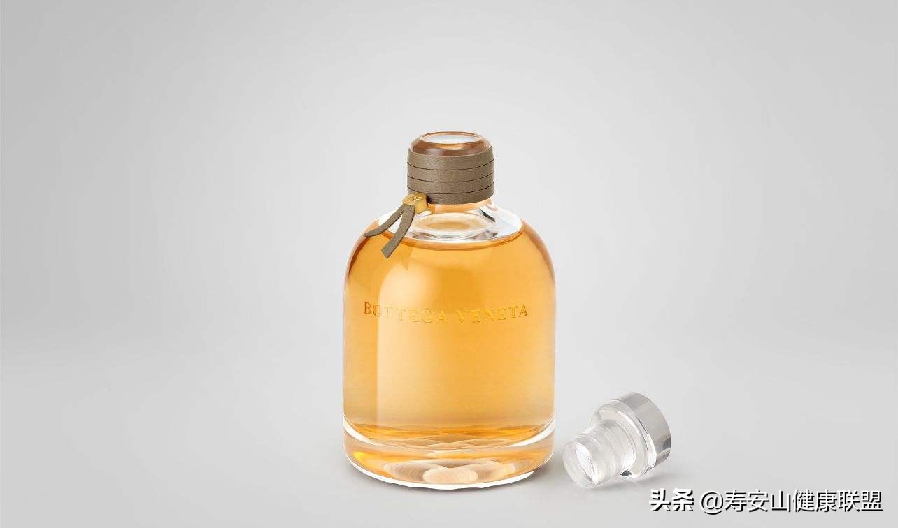 洗发水护发素精油,精油护发真有效果吗