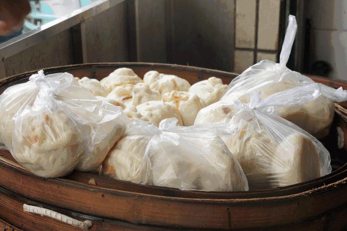 一家包子店一个月收入,包子店一个月利润有2500吗