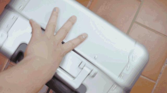 钛镁合金旅行箱,京东京造旅行箱的东西质量怎么样