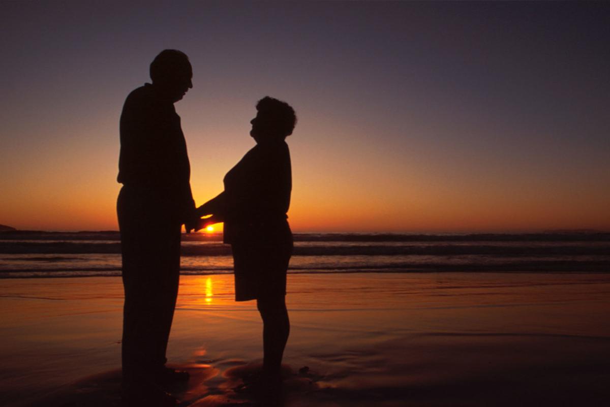 用陪伴温暖和治疗抑郁症患者