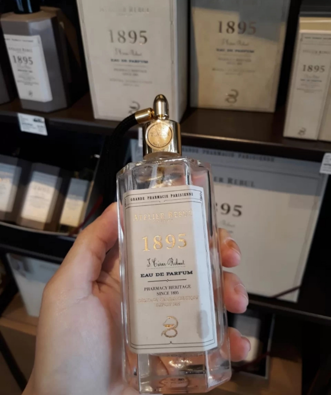 贫民窟香水推荐测评,贫民窟女孩柏林少女香水