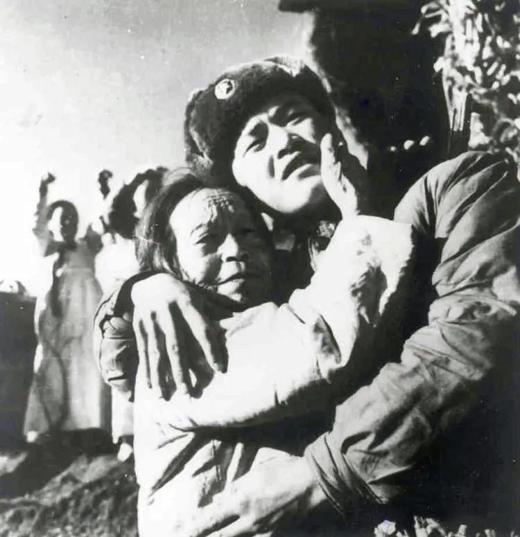 那一年，志愿军高唱着这首凯旋之歌回到祖国