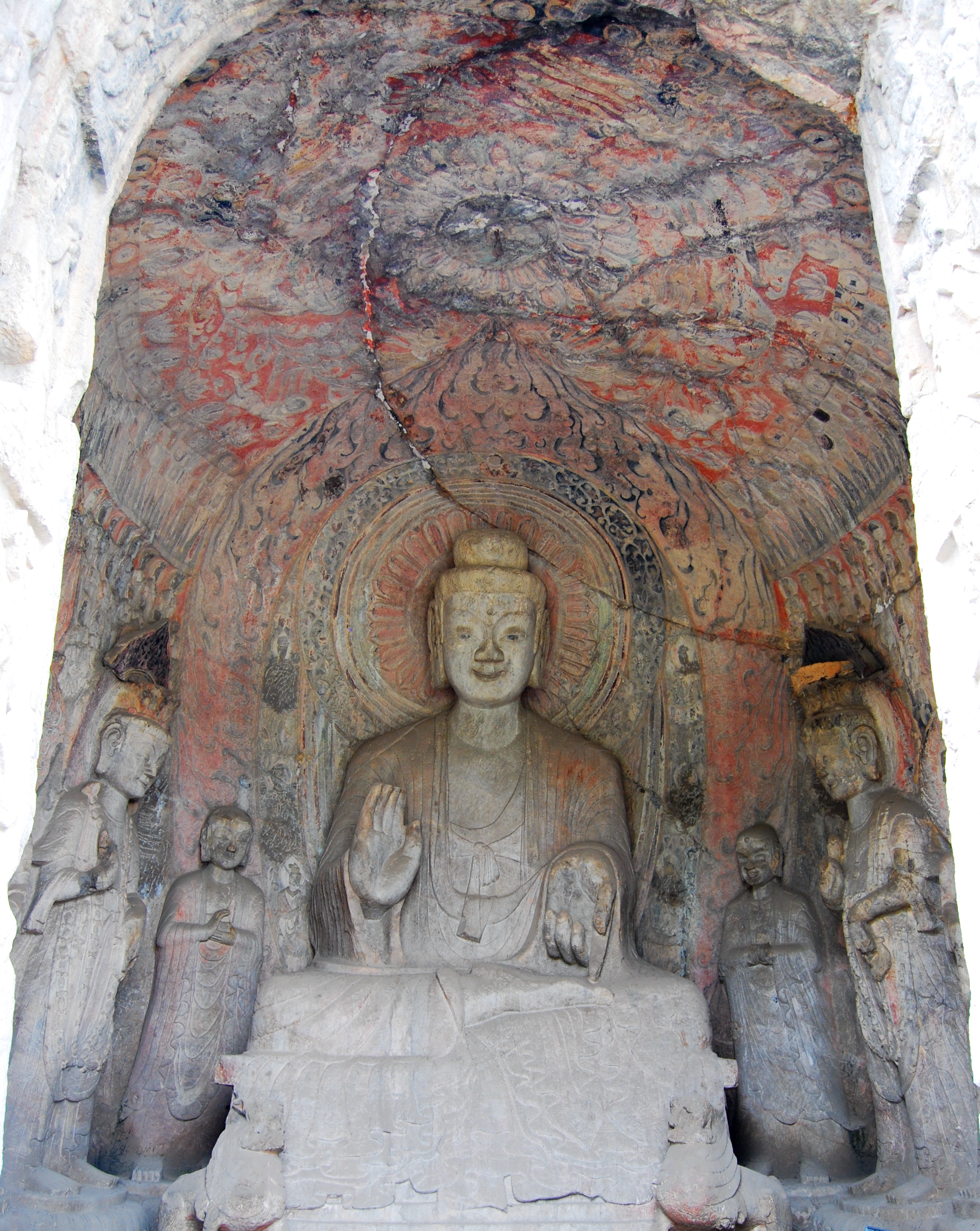 龙门石窟的卢舍那大佛的资料,龙门石窟卢舍那大佛的实际名字