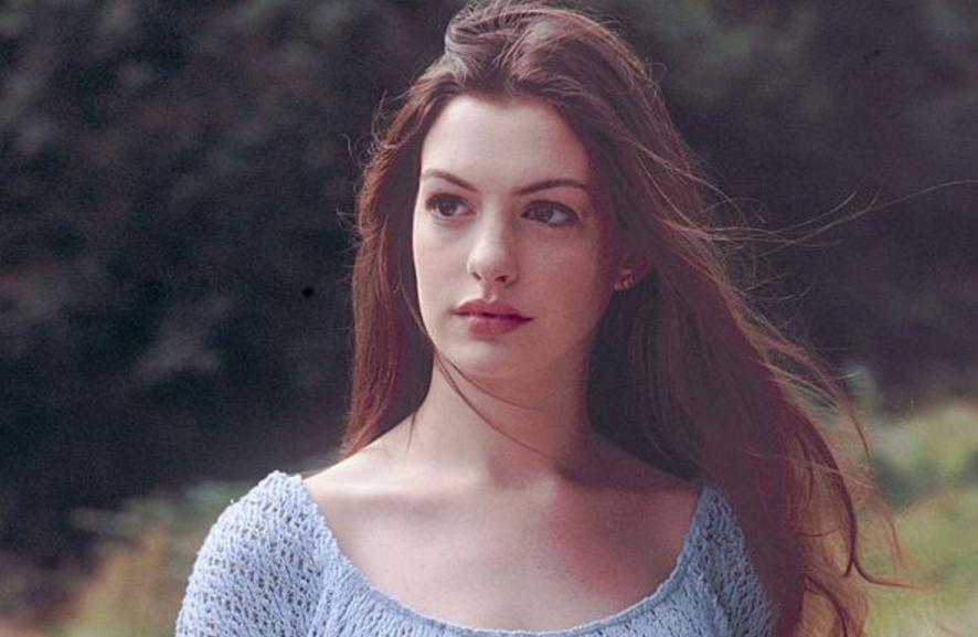 39岁安妮海瑟薇素颜,安妮海瑟薇脸上的皱纹