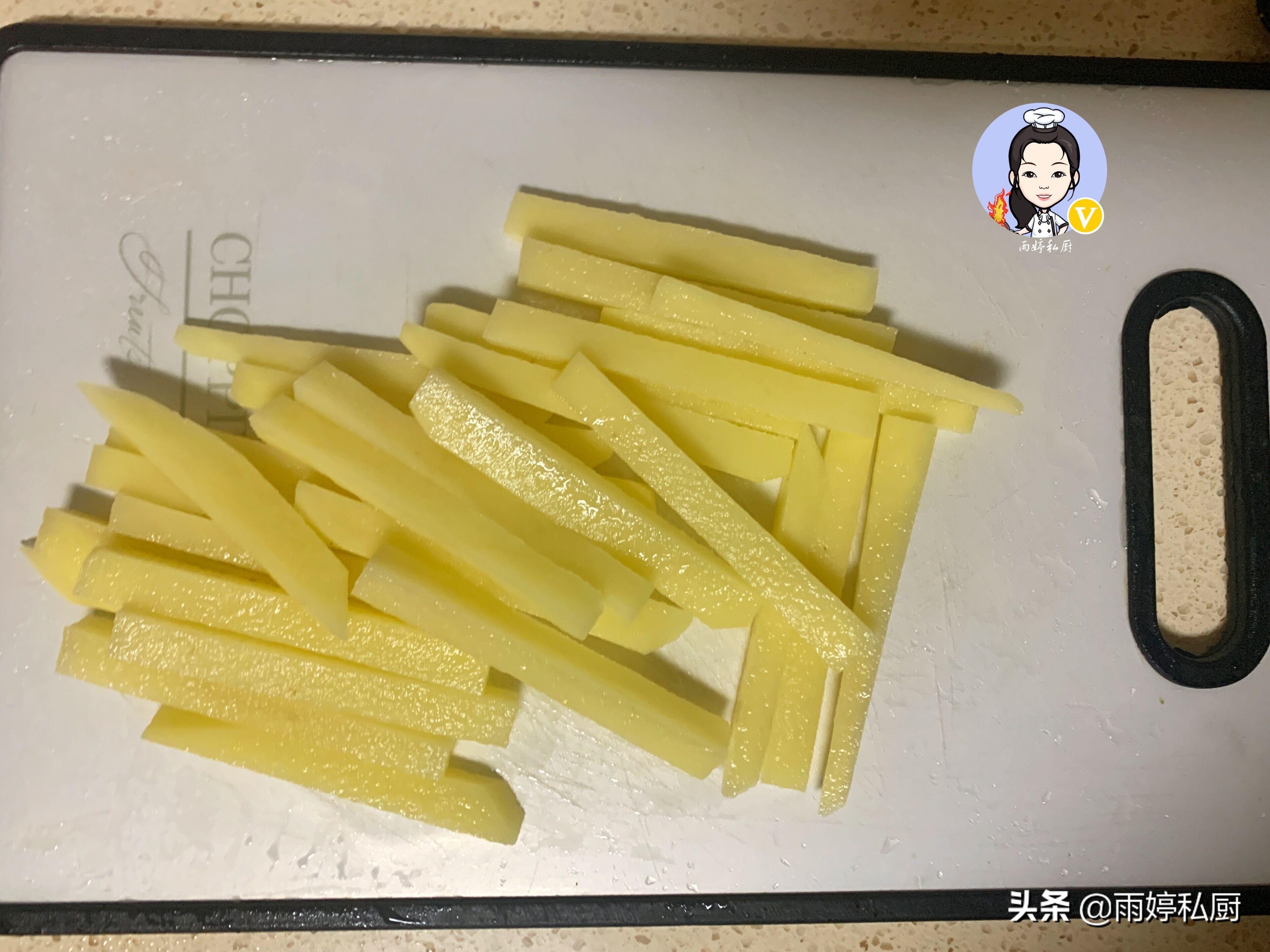 想吃薯条可以自己在家里这样做,想吃薯条没有钱怎么办