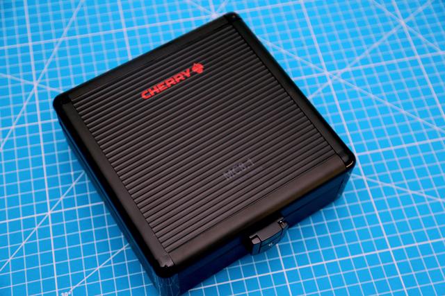 樱桃小键盘mx8.0,樱桃8.0机械键盘配8.1鼠标