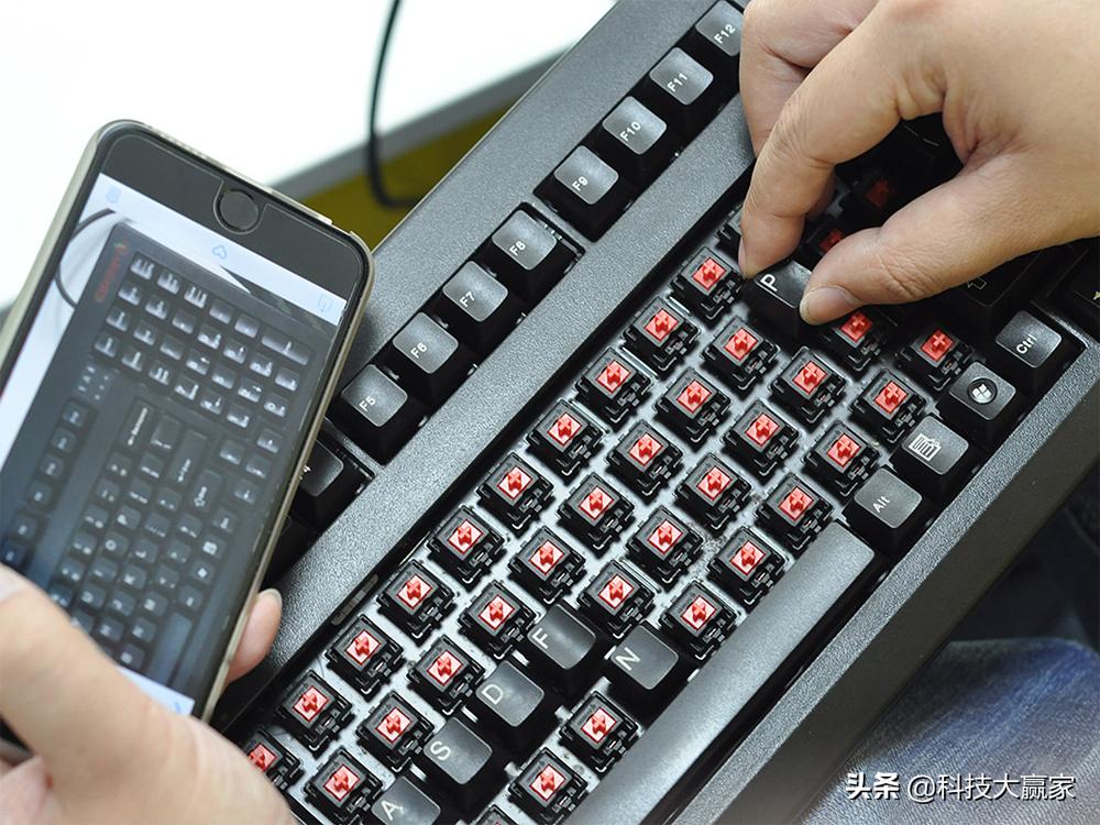 电脑键盘太脏教您一招清洁键盘,机械键盘脏了怎么清理