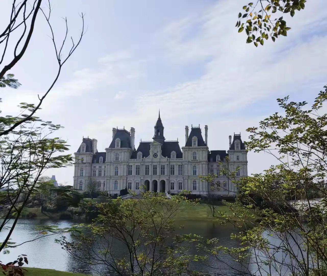 中国华为企业脊梁,华为是中国民营企业的楷模吗