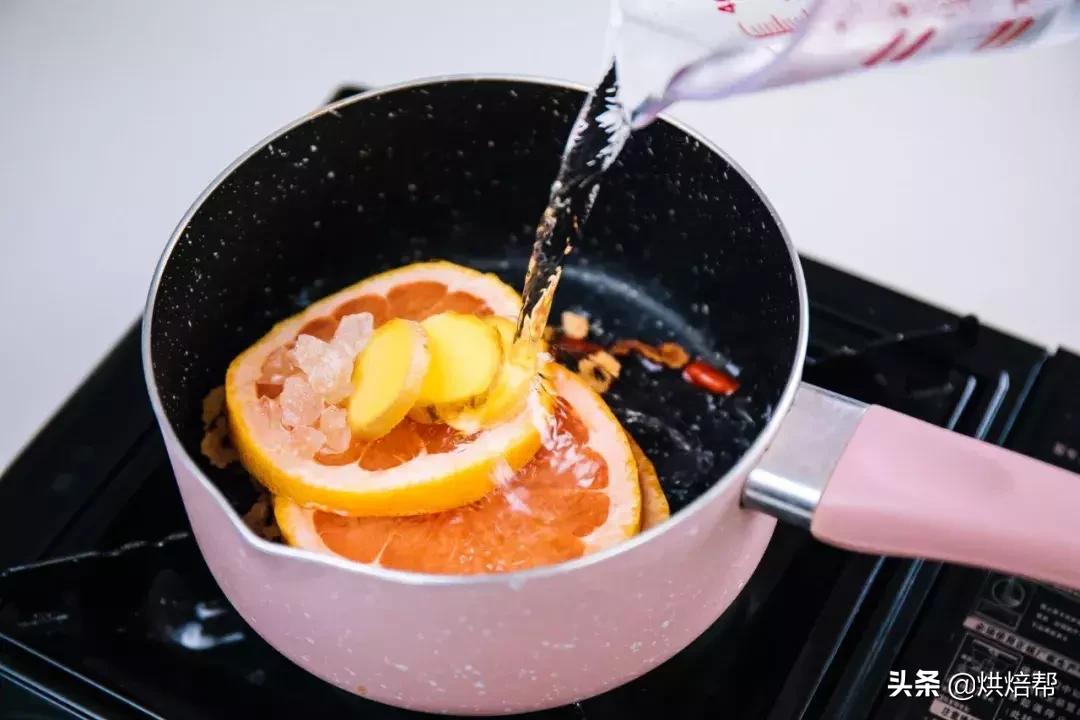 谁说枸杞只能放进保温的，用它来煮啤酒好喝还暖胃