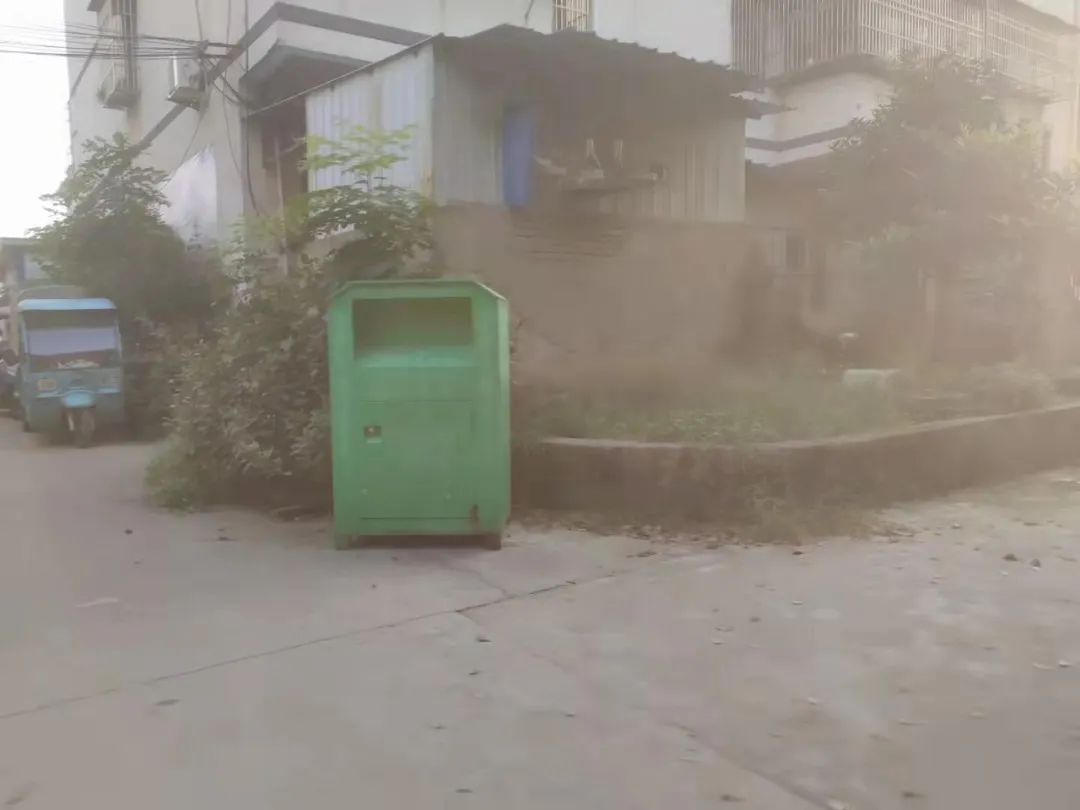 落实垃圾分类主要靠法律还是教育,践行垃圾分类小视频