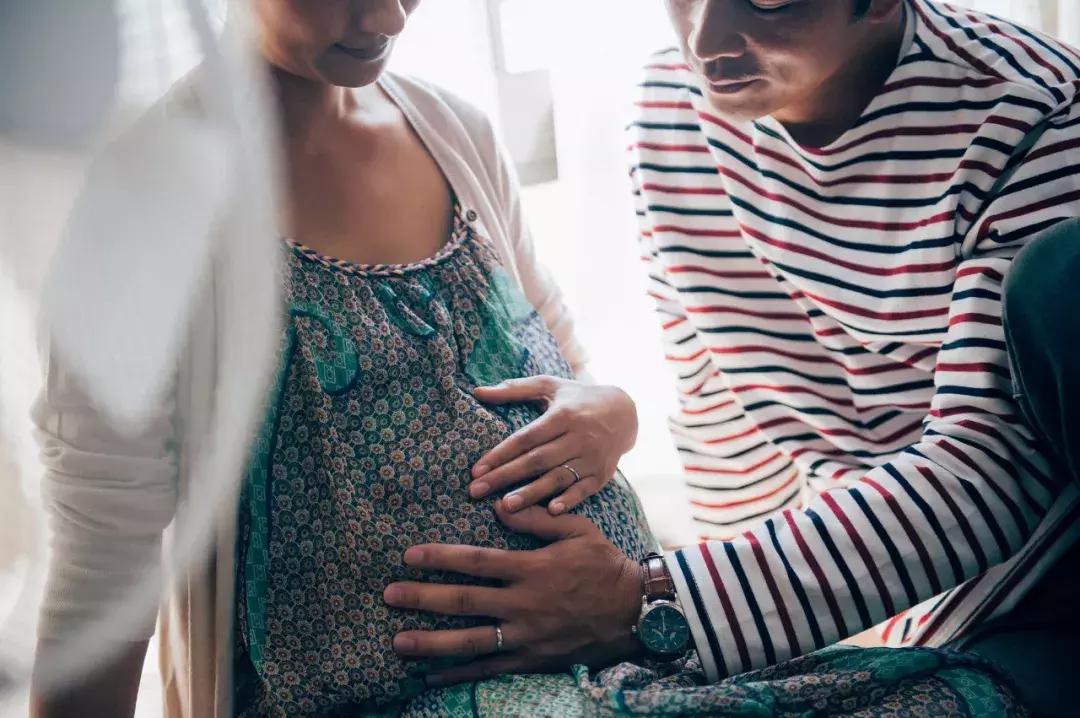 怀孕期间能不能“爱爱”？不清楚的爸爸妈妈点进来看看哟！