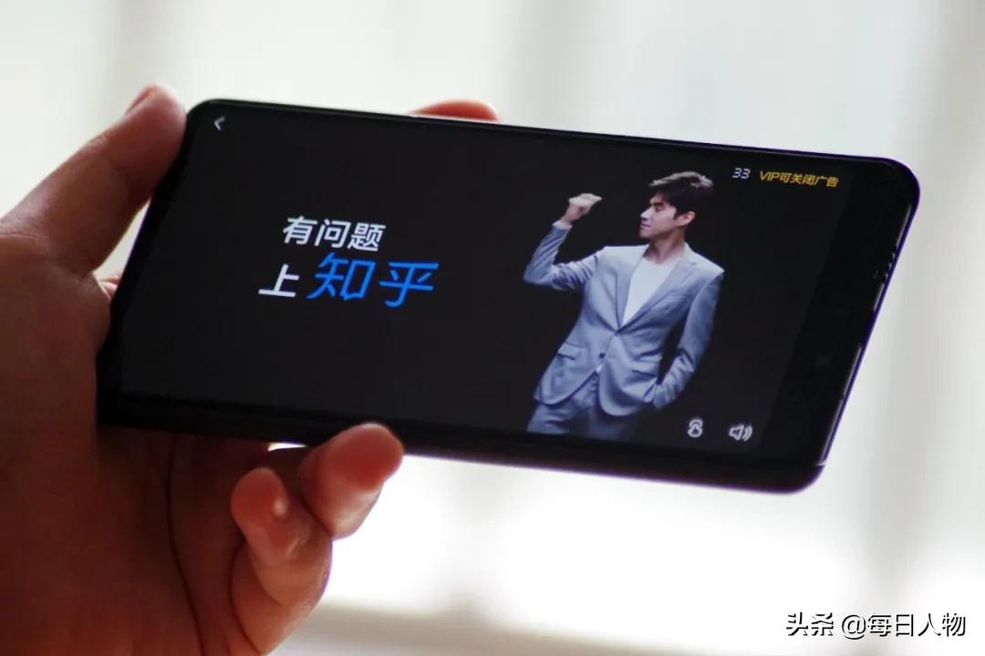 知乎上市首日开盘破发你怎么看,知乎港股上市首日破发