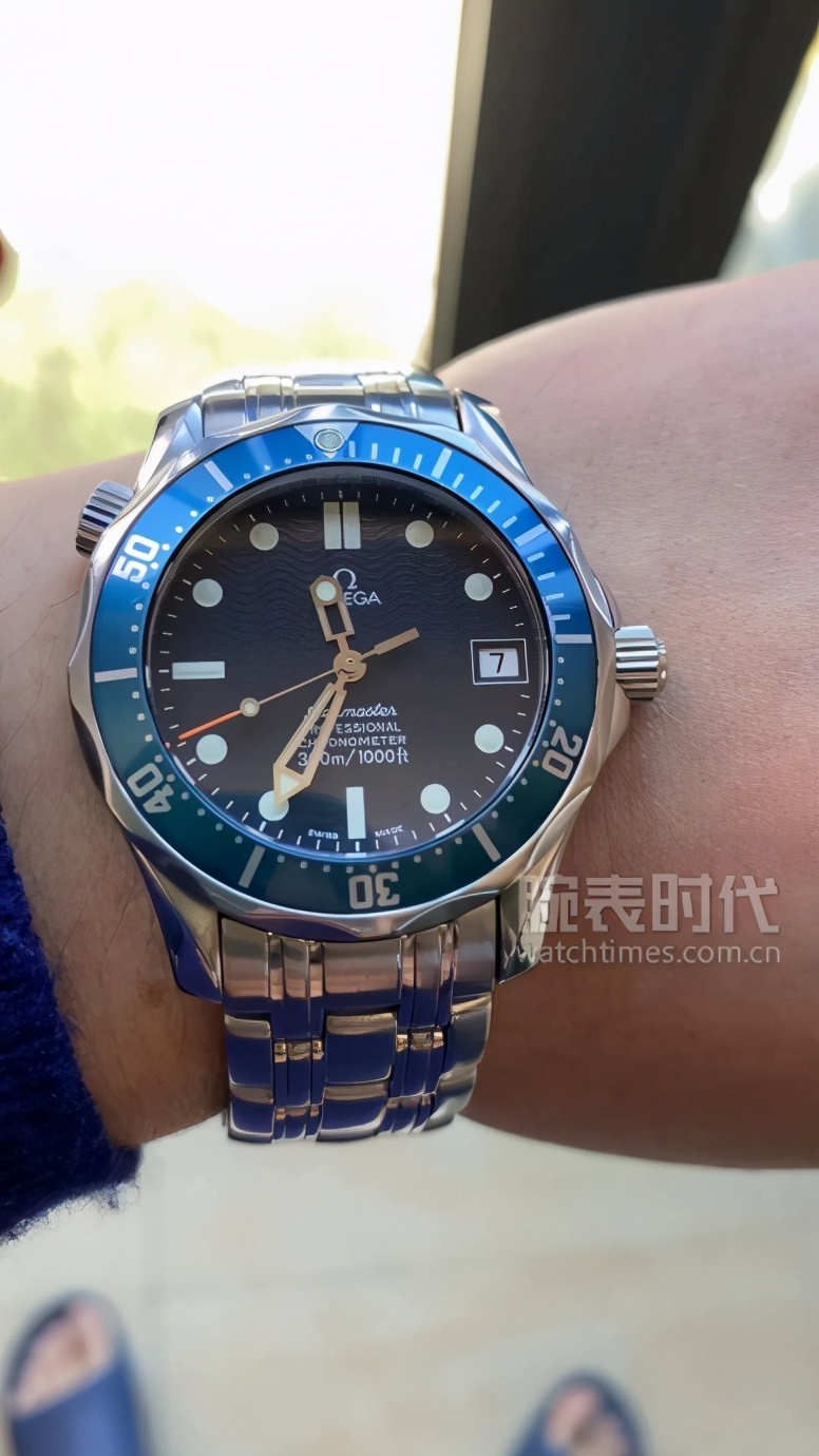 打工人手上适合戴什么,打工的一般戴什么表好点