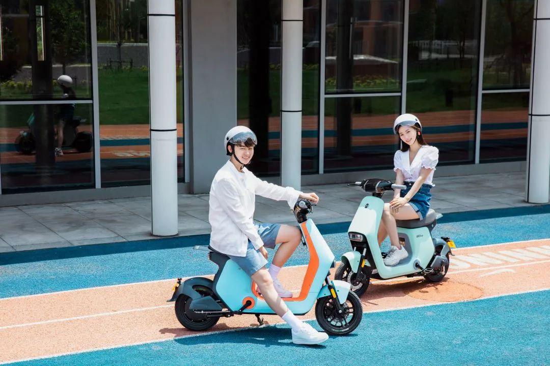 电动车电池保6年,电动车电池保15个月