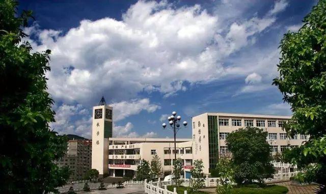 重庆比较好的高中,重庆同文高中地址