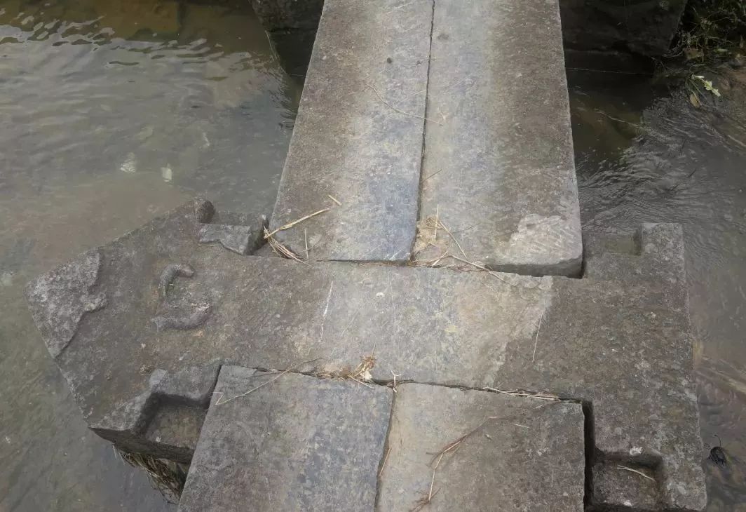 璐哄窞鏄ヨ妭鐗规畩椋庝織,璐哄窞瀹朵埂椋庝織鏂囧寲