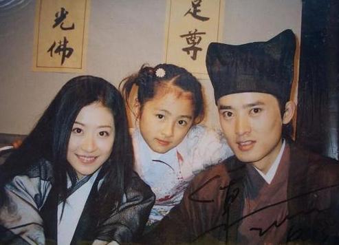 少林足球里的星女郎,少林足球星女郎是谁