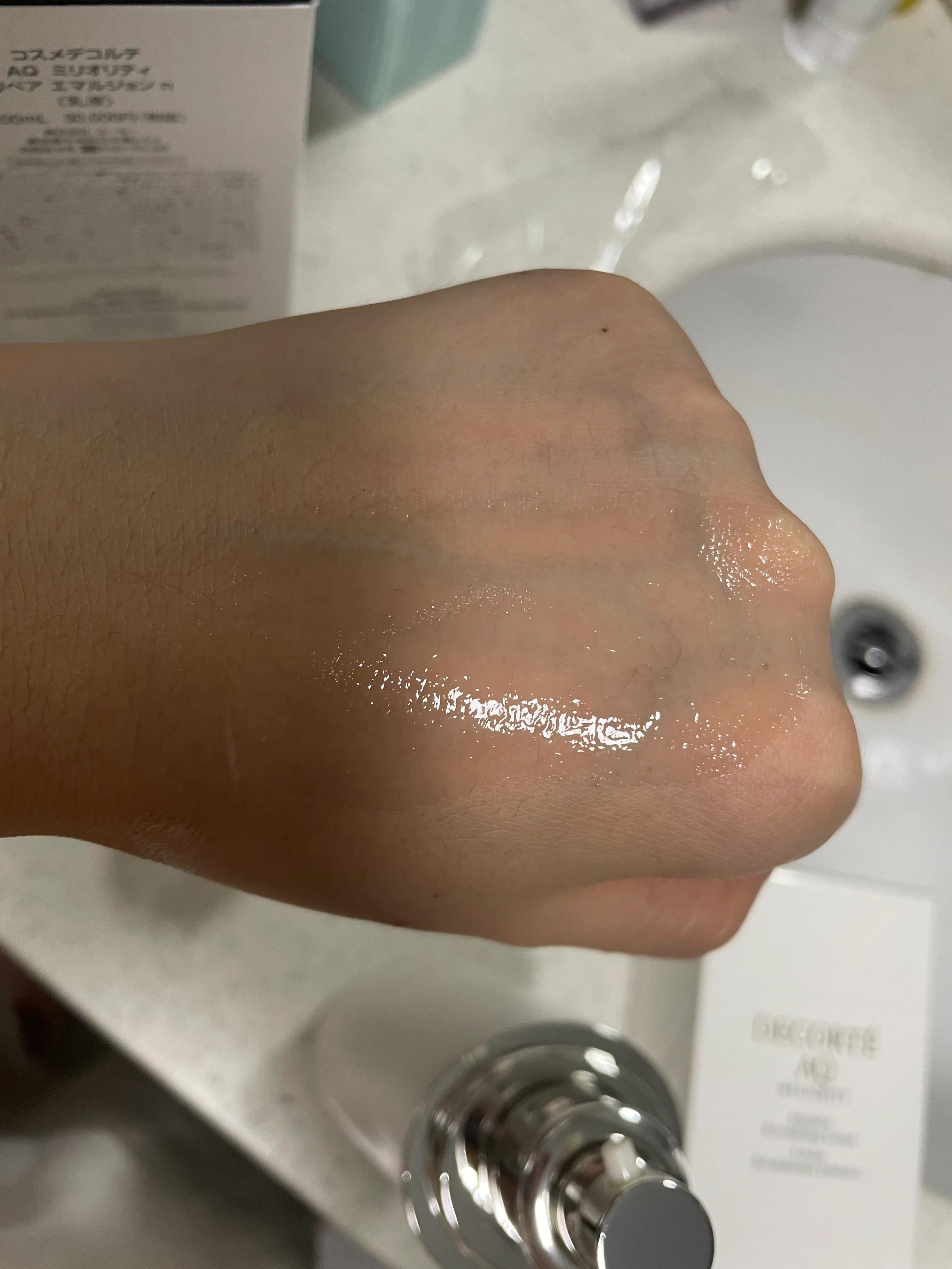 黛珂珍萃精颜臻悦水乳平替,黛珂精致珍萃水乳真假