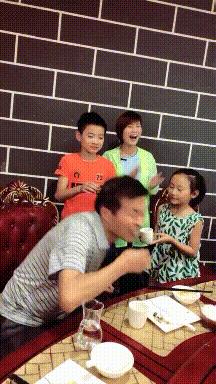 球不是这样踢滴搞笑图片,足球趣图搞笑图片