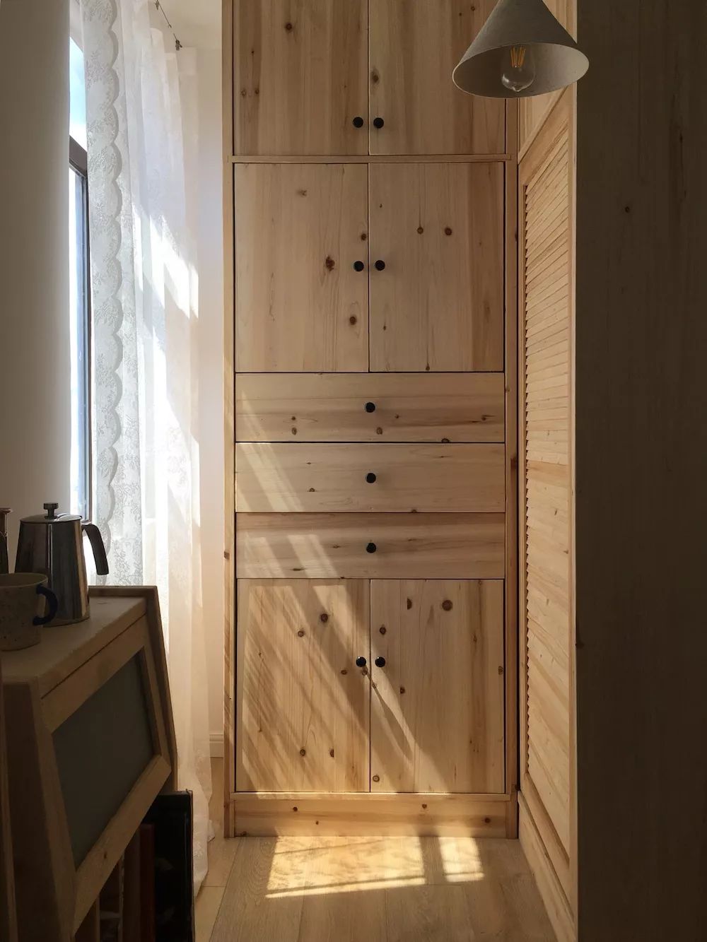 用水泥砌橱柜,用粘土捏一个好看的柜子