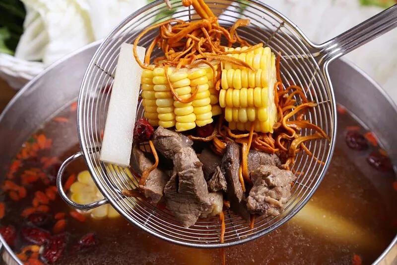 春节去哪里旅游好吃的多一点,好嗨哟吃喝玩乐