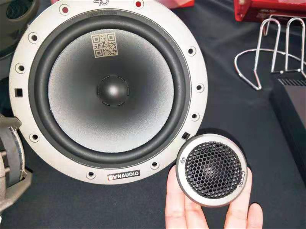 新款别克凯越音响改装,完美改装哈曼卡顿音响