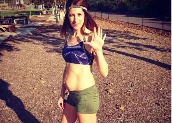 王妃产后被群嘲：肚子里还藏着一个？你所不知道的生育后遗症多可怕