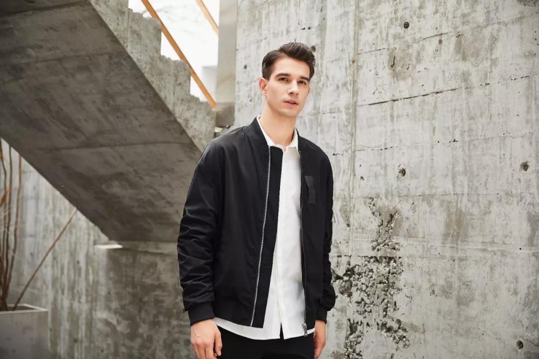 不怕水洗的重磅t恤,白小t防污t恤不怕脏