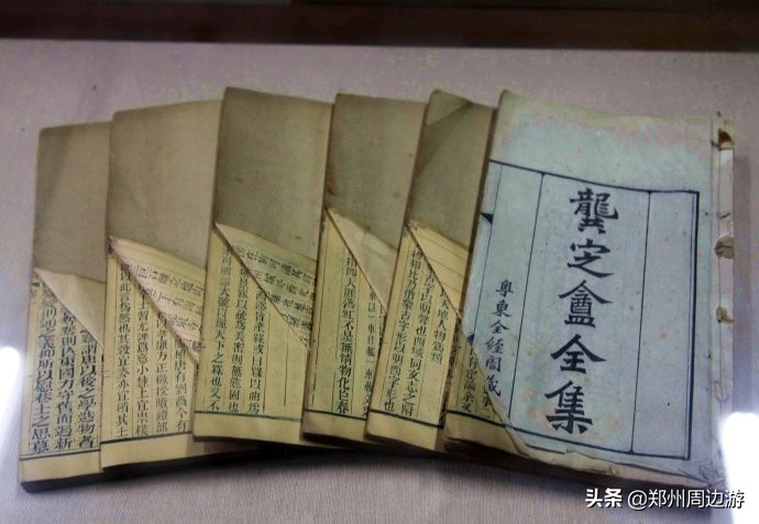 龚自珍因字不好参加了几次科举,龚自珍为何辞官归隐