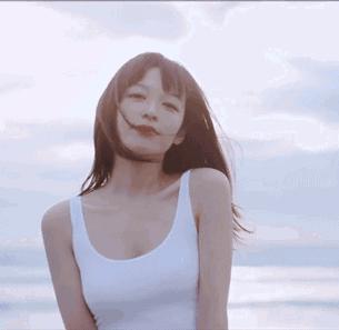 哇哦！这位“日杂美妆一姐”原来已经是当妈的人了？