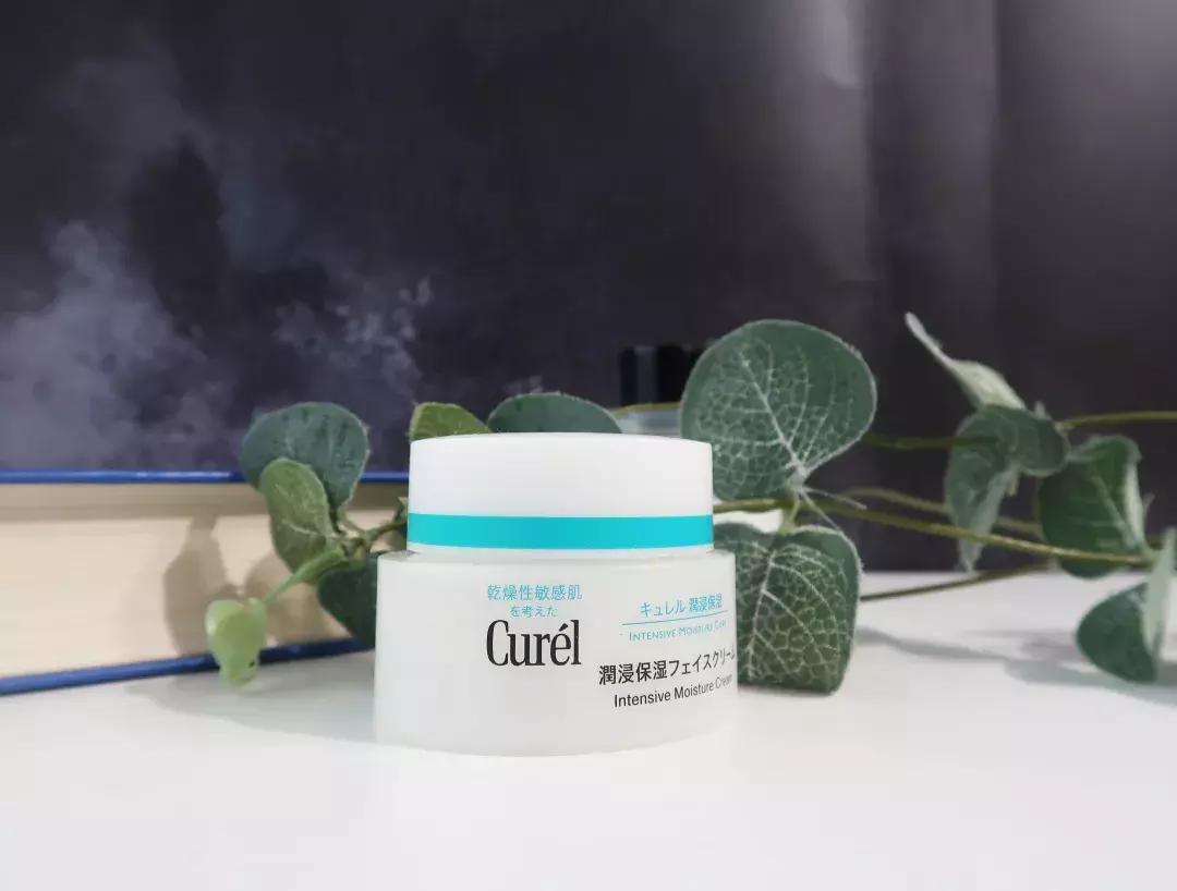 面霜排行榜10强抗衰老紧致补水,秋冬保湿效果持久又抗衰的面霜