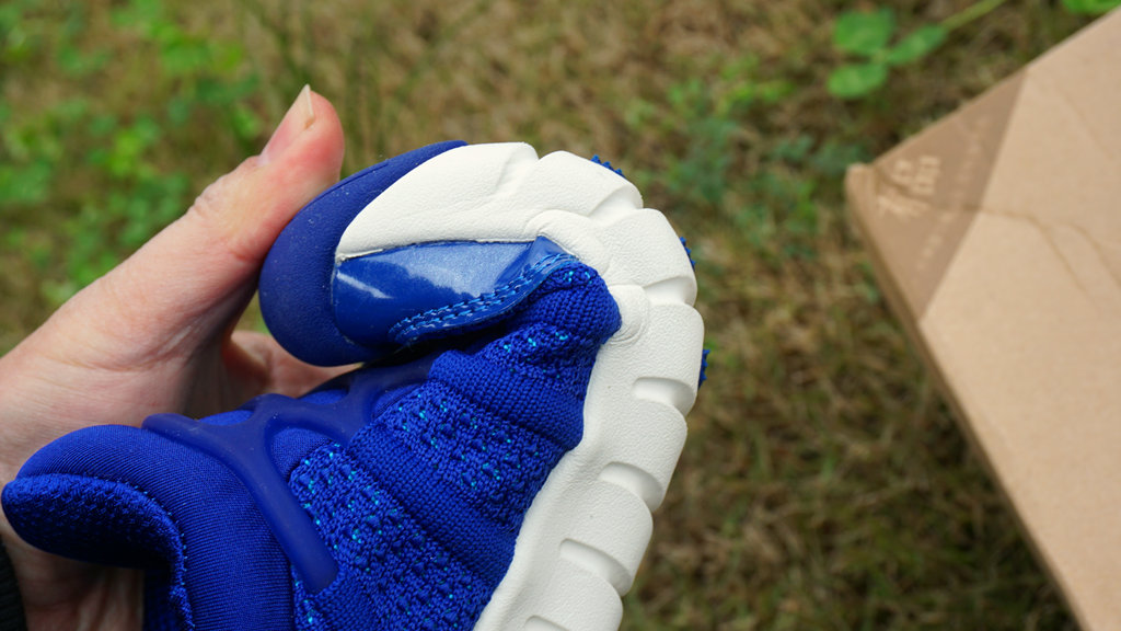 孩子运动鞋十大排名,云弹减震运动鞋2代