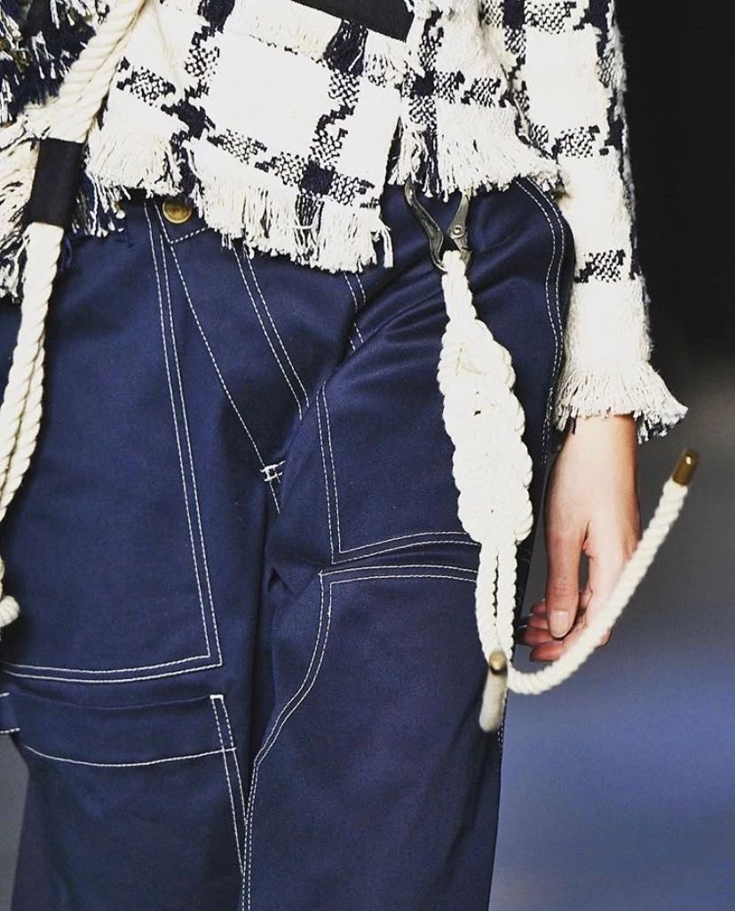 小心机简约设计风格,设计感小心机不规则假两件